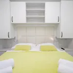 Bamboo Floating House * בפורטורוז