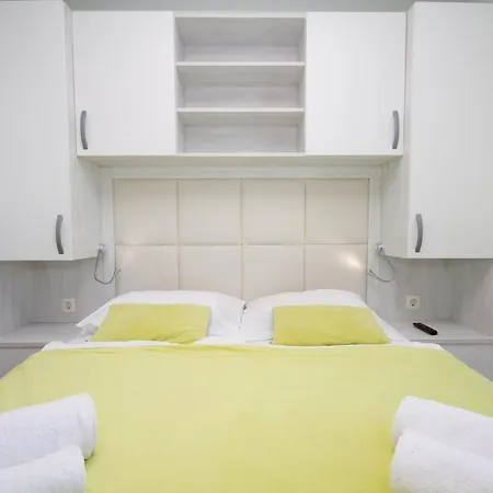 Bamboo Floating House * Portoroz