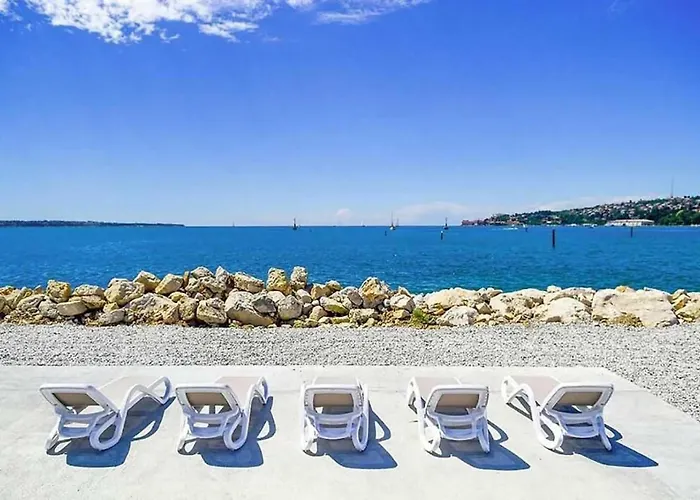 Bamboo Floating House *